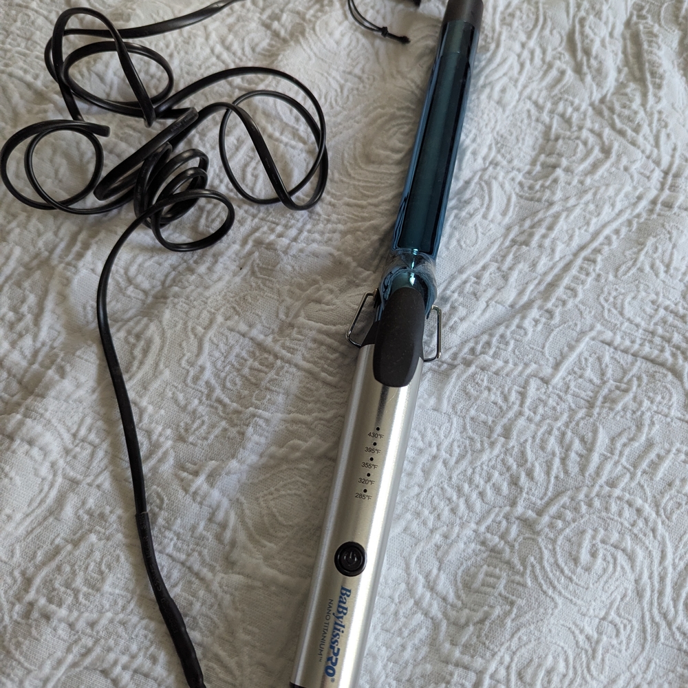 BaBylissPRO Blue and Silver Curling Iron